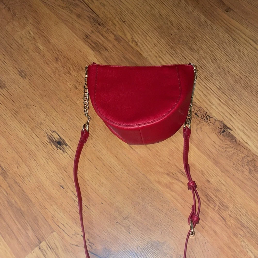 Red Steve Madden Purse! - Picture 6 of 6